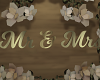 Mr & Mrs Sign