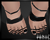 ✘ Feets