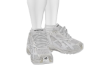 WHITE RUNNERS SHOES