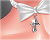 ​Cruz white choker