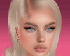 Uma Blonde REQ