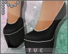 T! Simple black heel.