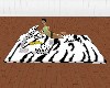 00 W. Tiger Cuddle Rug