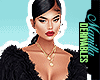 ! Raven Luxe Fur Set