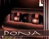 (LR)::DONA::COUCHES