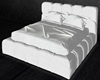 !NO POSE WHITE BED