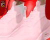 kicks pink m