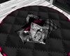 pink/black floormat Pose