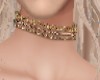 llAr Gold Choker