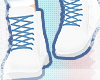 [An] white shoes ,