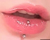 LV-Lips Piercing