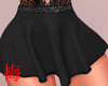 梅 black skirt
