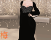 梅 black gown