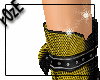 [R] black yellow