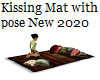 Kissing Mat with Pose