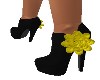 YELLOW ROSE/BLACK BOOTS