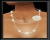 [xo] flower neckl