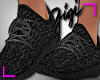 YEEZY BOOST BLACK