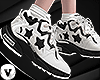 V: Runners boom black