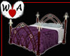 Gothic Style Bed no pose