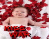 KISSING WAR