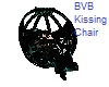 BVB Kissing Chair