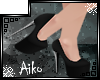 lil black heelse