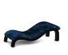 couple stradle chaise
