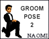 Groom Pose Spot 2