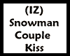 (IZ) Snowman Couple Kiss
