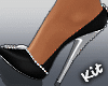  Black Pumps
