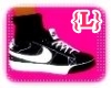 {L} NikeShoes