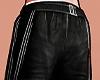 五 Pants. B