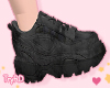 🦋 Black shoes