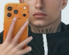 Av .Phone 17 Orange