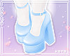 琴. Knee high blue