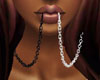[J] Domino lip chain