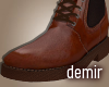 [D] Brown winter boots