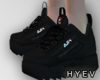 F/  black shoes