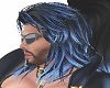 pelo blanco y azul