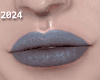 Dara lips blue