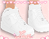 MD shoes white
