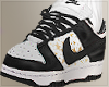 supreme dunks (blksock)