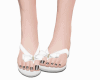 梅 white flip flops