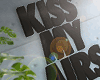 金 Kiss Sign Black
