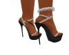 Ma's sexy glam heels