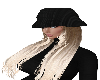 Blond mit Hut