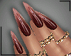 Chic Nails + Gold Rings