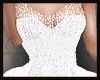 梅 white gown