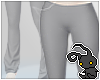 糞| grey yoga pants